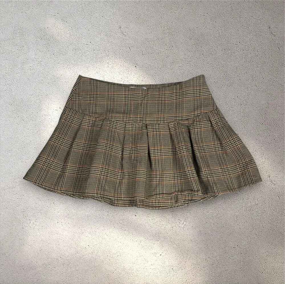 RSQ by Tillys Pleated Plaid Mini Skirt Women's L Brown Micro Preppy Kfashion Y2K